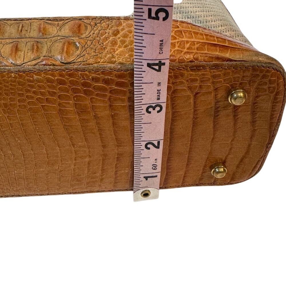 Brahmin Woven Tan and Brown Shoulder Bag - Picture 4 of 15